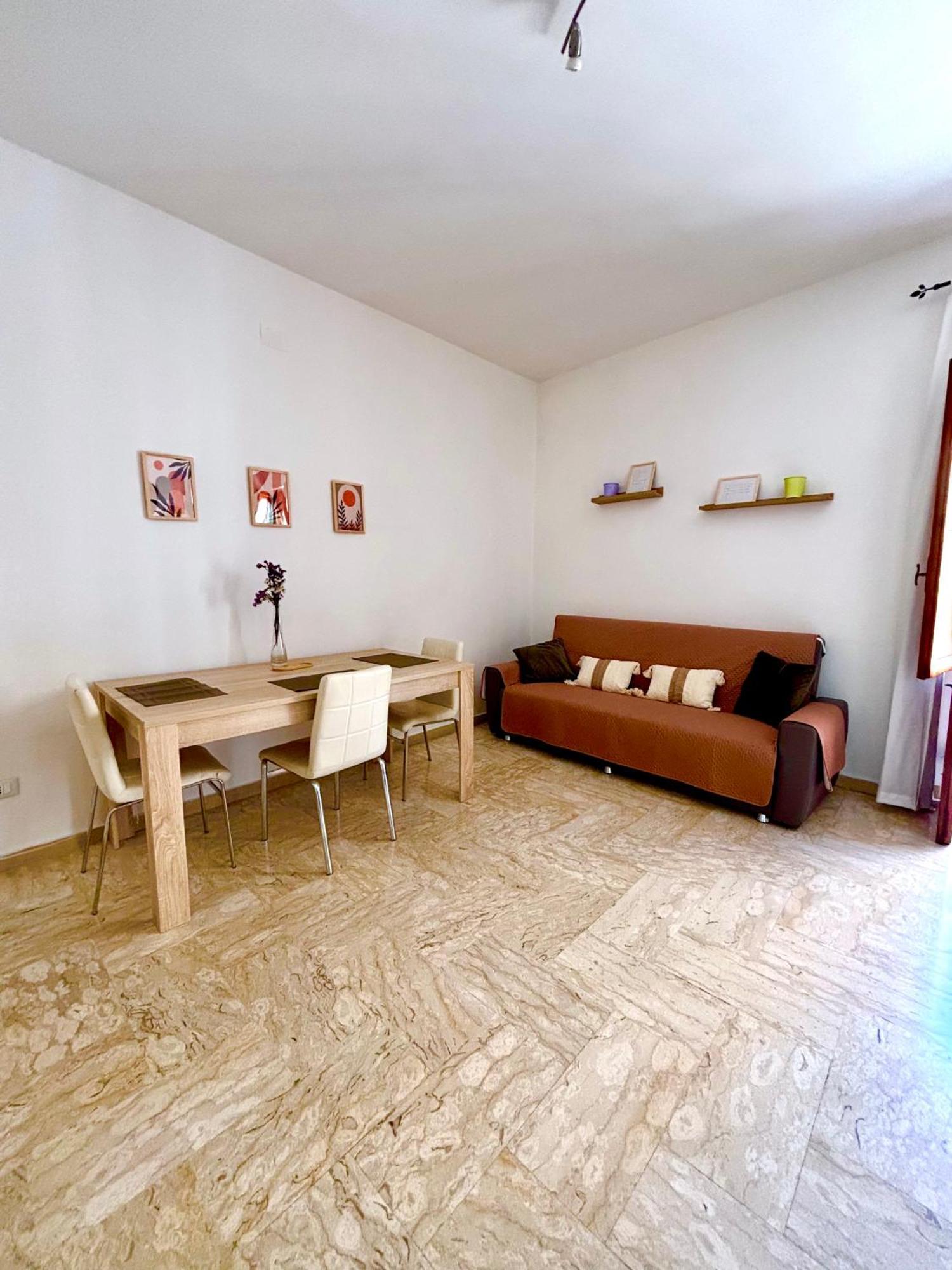 Ferienwohnung La Pergola Del Centro Brindisi Exterior foto